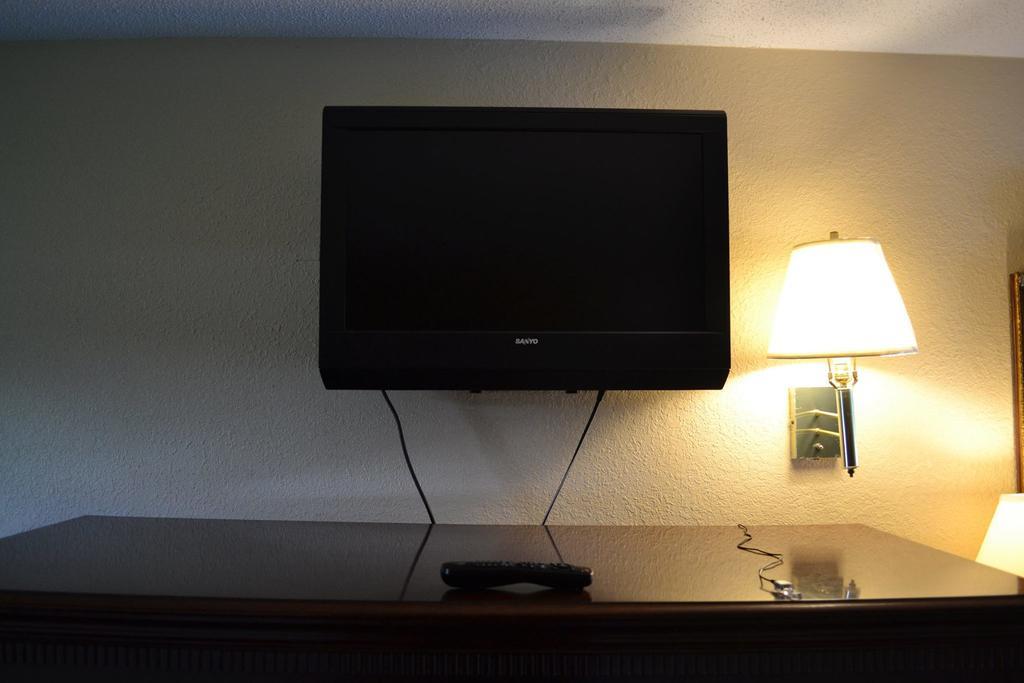 Americas Best Value Inn Smithfield Kültér fotó
