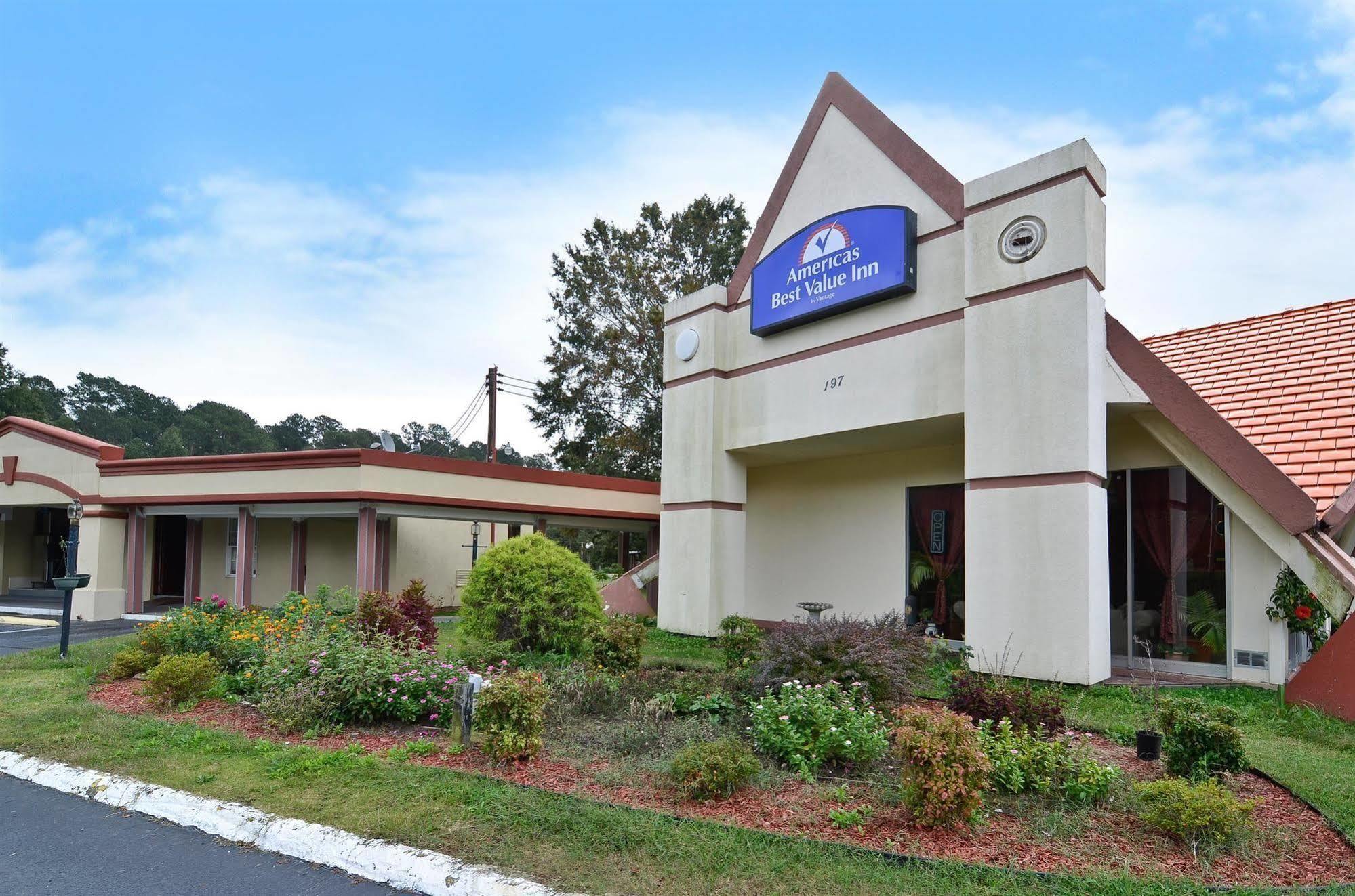 Americas Best Value Inn Smithfield Kültér fotó